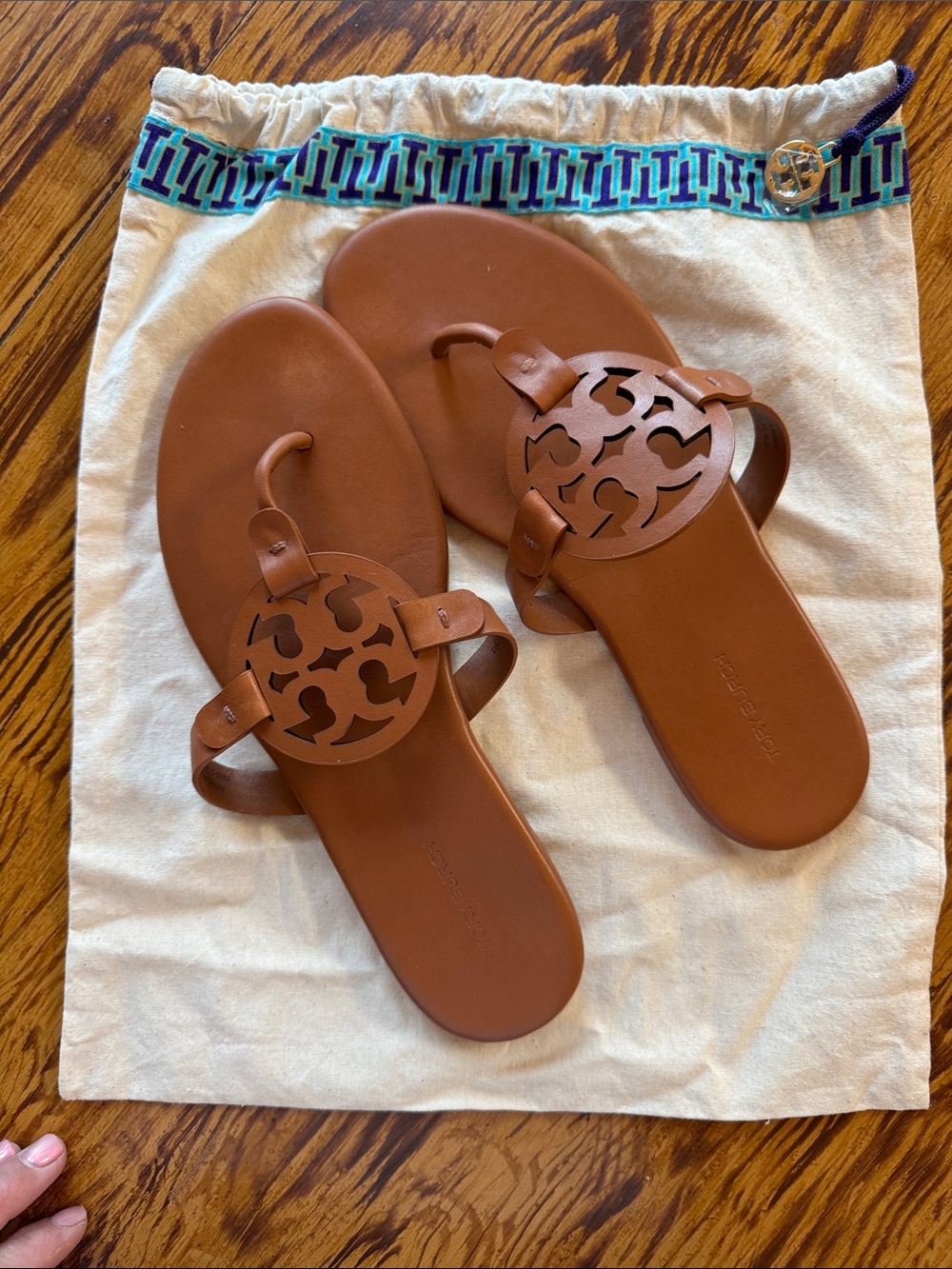 Tory Burch 9.5 sandals